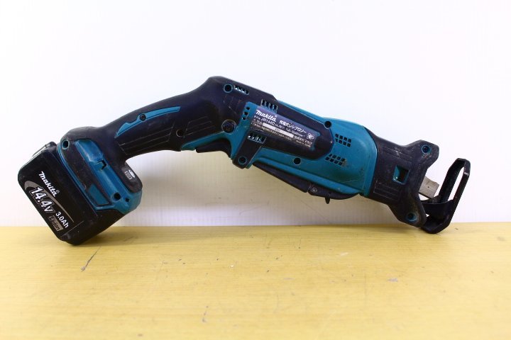 ○makita/マキタ JR144D 充電式レシプロソー 電動のこぎり 14.4V