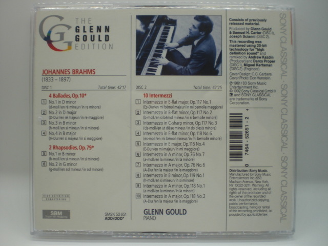 2CDスリム　ブラームス：4つのバラード、2つのラプソディー、10の間奏曲　グレン・グールド（ピアノ）　1960・82年　USA盤　上中_画像2