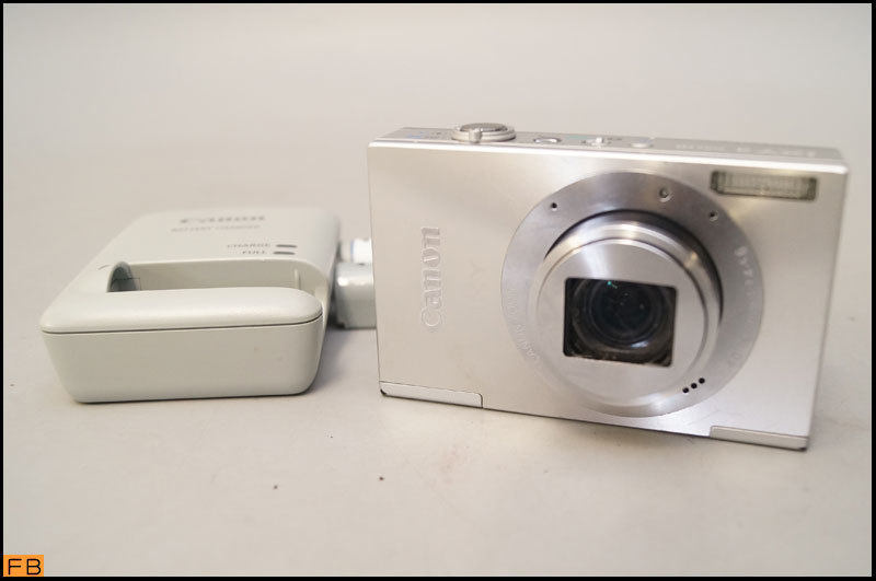 最安値級価格 デジタルカメラ 税込◇Canon◇IXY3 PC1736 -B4-8167