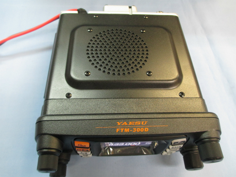 ＹＡＥＳＵ　ＦＴＭ－３００ＤＳ 　Ｃ４ＦＭ／ＦＭ　１４４／４３０ＭＨｚ　デジタル／アナログモ－ビルトランシ－バ－　新品_画像2