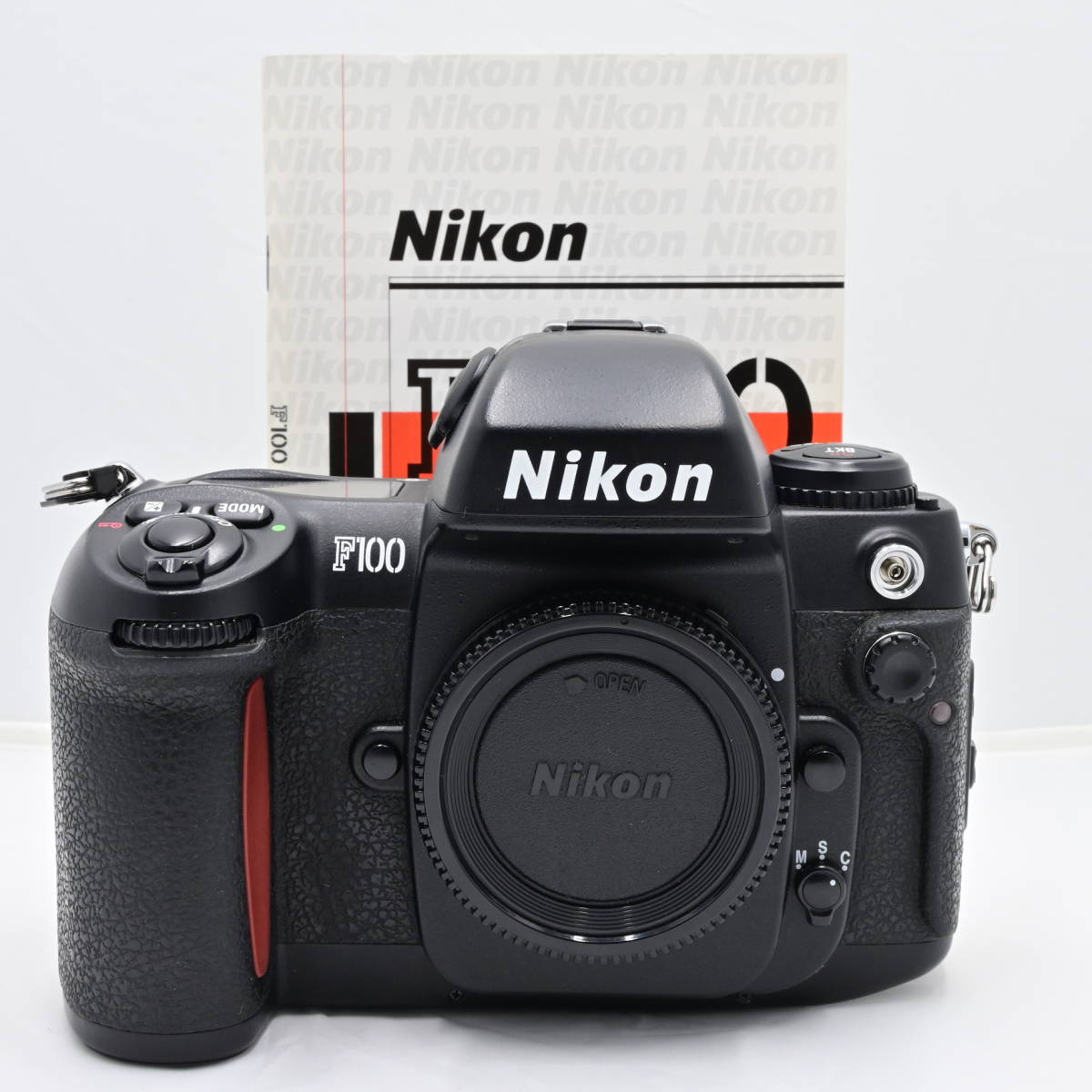 ★極上品★　Nikon ニコン AF 一眼レフカメラ ボディ本体 F100 BLACK