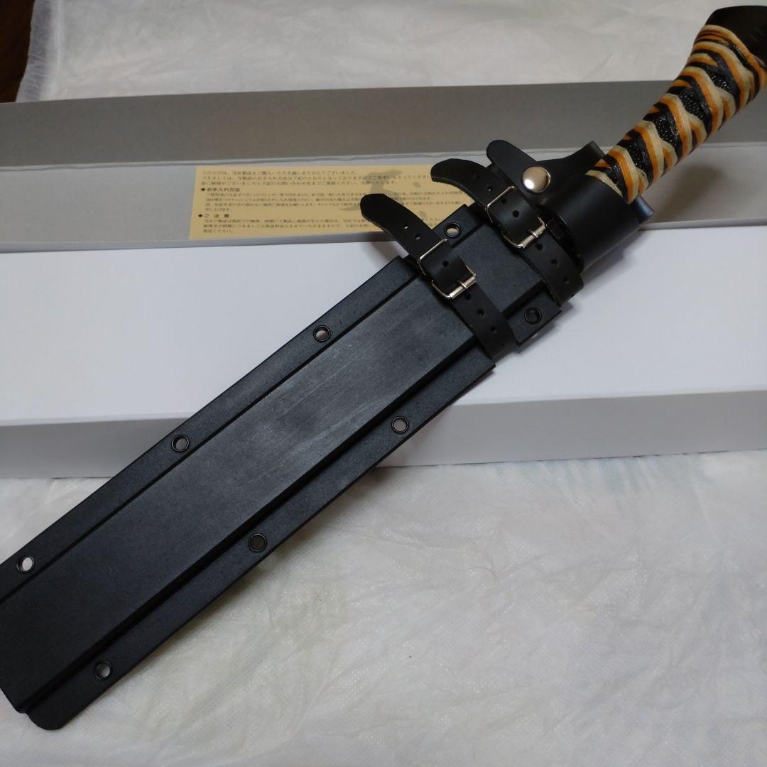 レッドオルカ 1尺剣鉈 黒打甲伏せ造り 黒錆付 糸巻黄×白×黒 エイ革黒