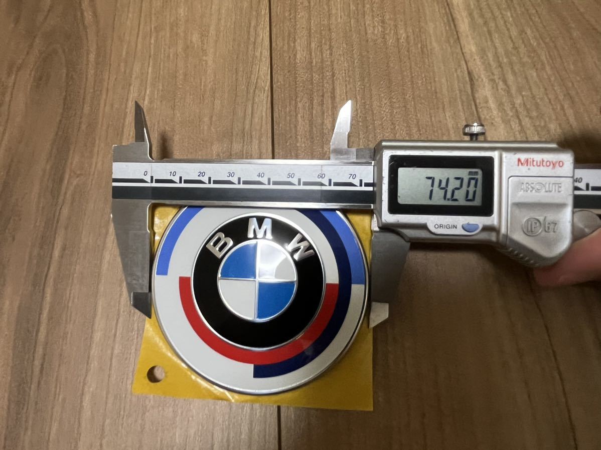 新品■BMW M社設立50 周年モデル■フロントエンブレム■開封のみ■BMW純正■51 11 7 886 545_画像6