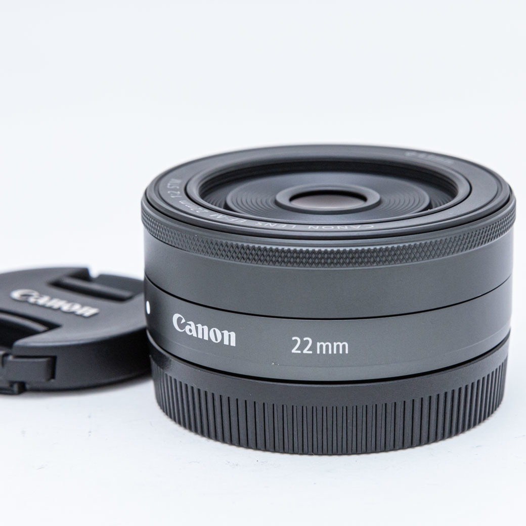 Canon EF-M 22mm F2 STM グラファイト 【管理番号006087】-