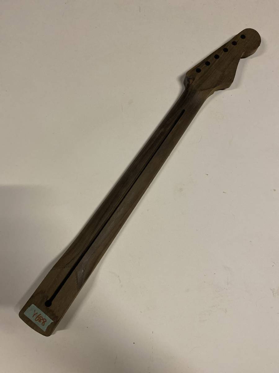 Y688 エレキギター ローズウッド ストラト ネック 指板材 ジャンク扱い