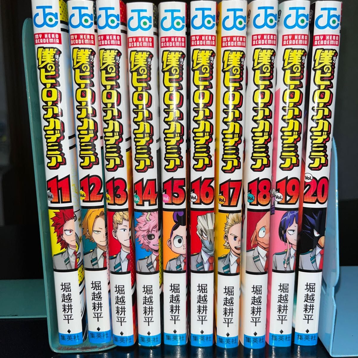 僕のヒーローアカデミア 1巻〜37巻＋関連本2冊 計39冊セット ほぼ既刊