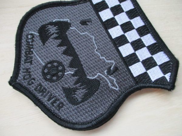 【送料無料】COMBAT HOG DRIVERパッチ刺繍ワッペン/チェッカーフラッグA-10アメリカ空軍patchエアフォースAIR FORCE米空軍USAF米軍US M49_画像3