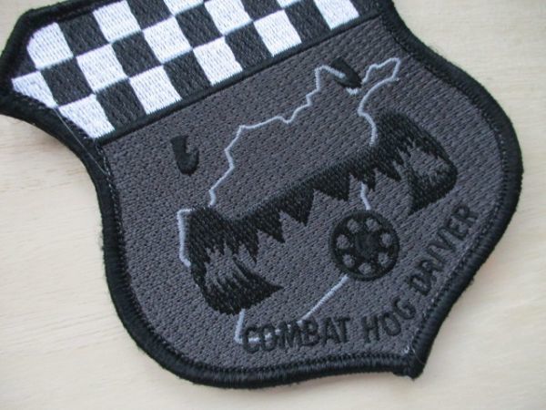 【送料無料】COMBAT HOG DRIVERパッチ刺繍ワッペン/チェッカーフラッグA-10アメリカ空軍patchエアフォースAIR FORCE米空軍USAF米軍US M49_画像2