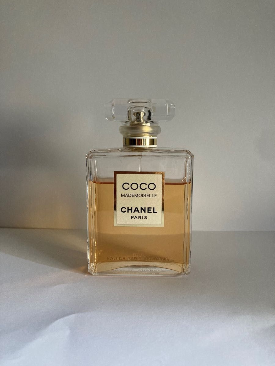COCO シャネル香水 シャネルココマドモアゼル オードパルファム COCO シャネル香水 シャネルココマドモアゼル オードパルファム