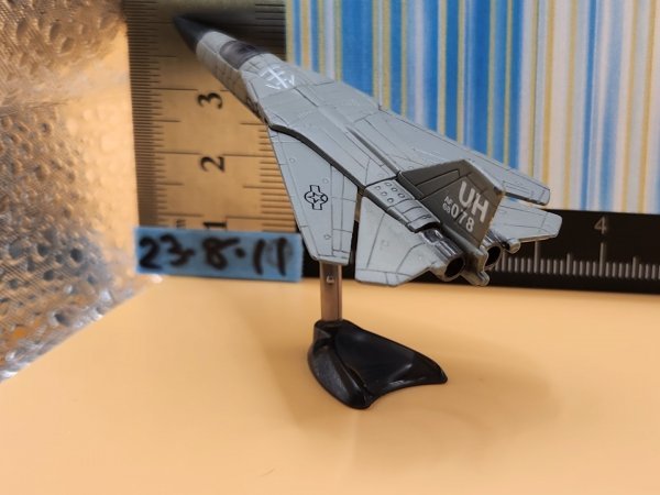 アメリカ空軍 戦闘機 コレクション プラモデル 検FigurineフィギュアF-4EファントムF-22ラプターF15CイーグルF-16ファイティングファルコンの画像4