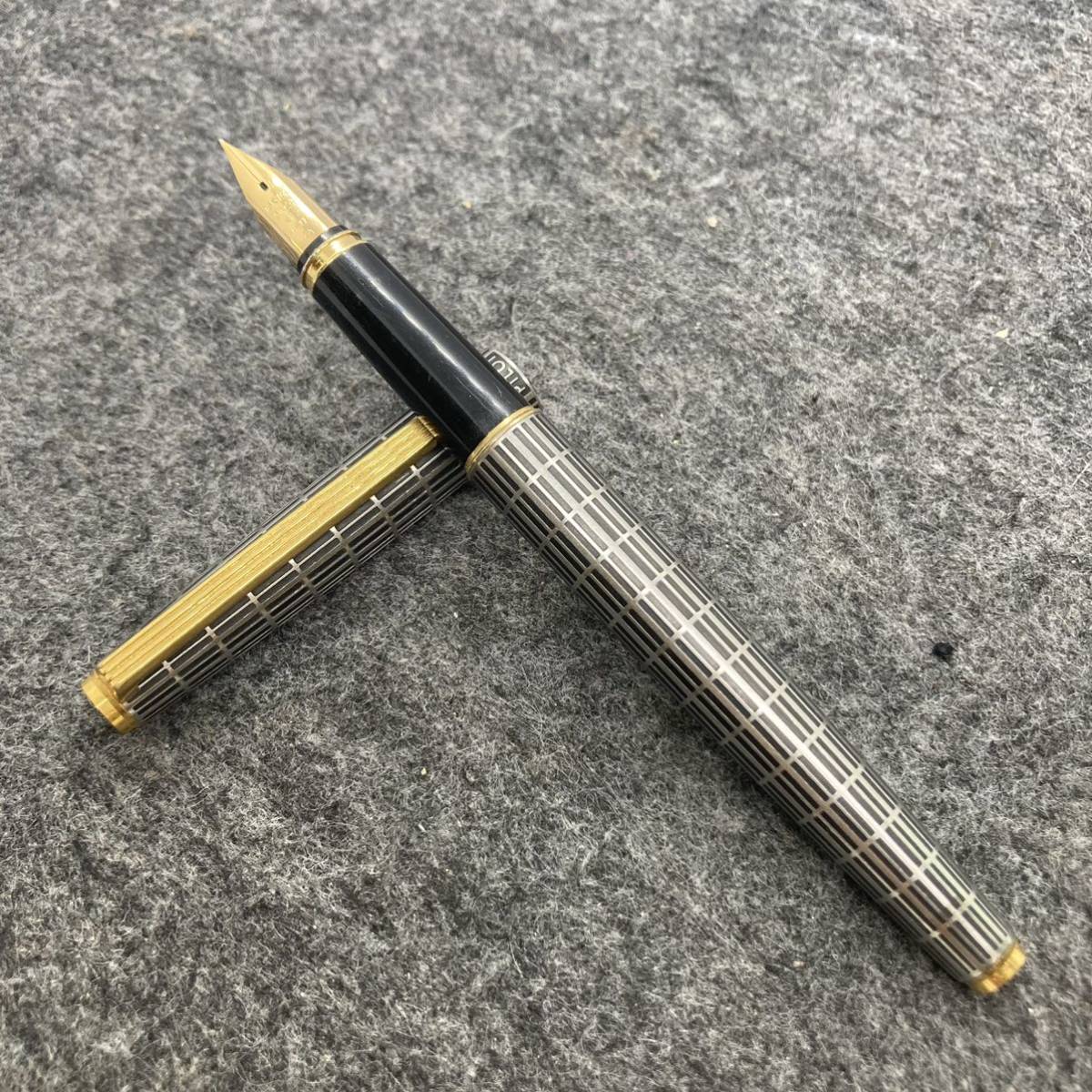 PE159□PILOT パイロット 万年筆 デラックスアミメ ペン先 18K 750 F