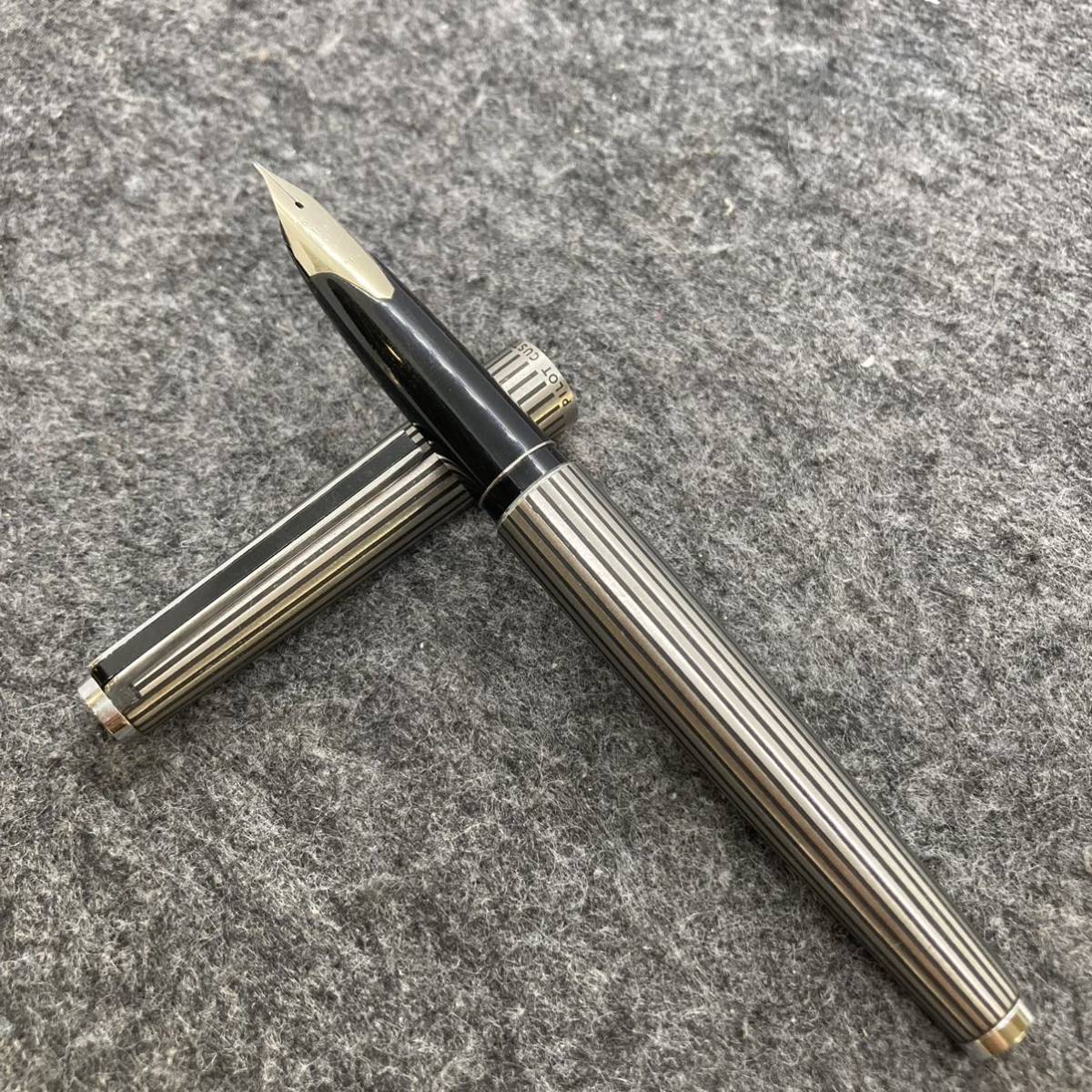 値引 PE253□PILOT パイロット 万年筆 CUSTOM カスタム ペン先 18k WG