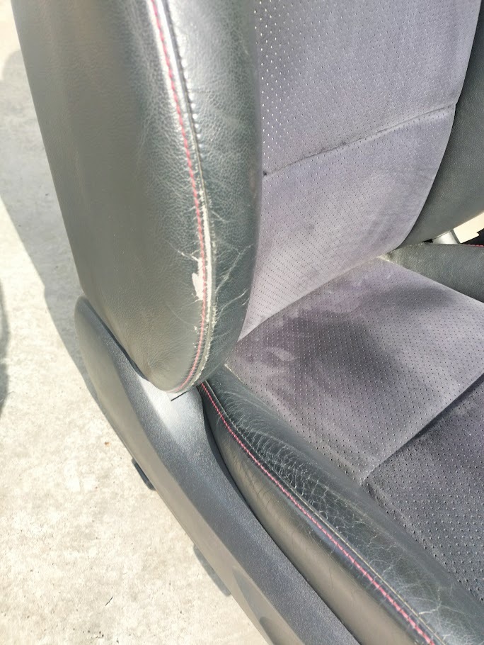 BP5/BL5レガシィ 前期 Tuned by STi 運転席ハーフレザーシート BPE BLE