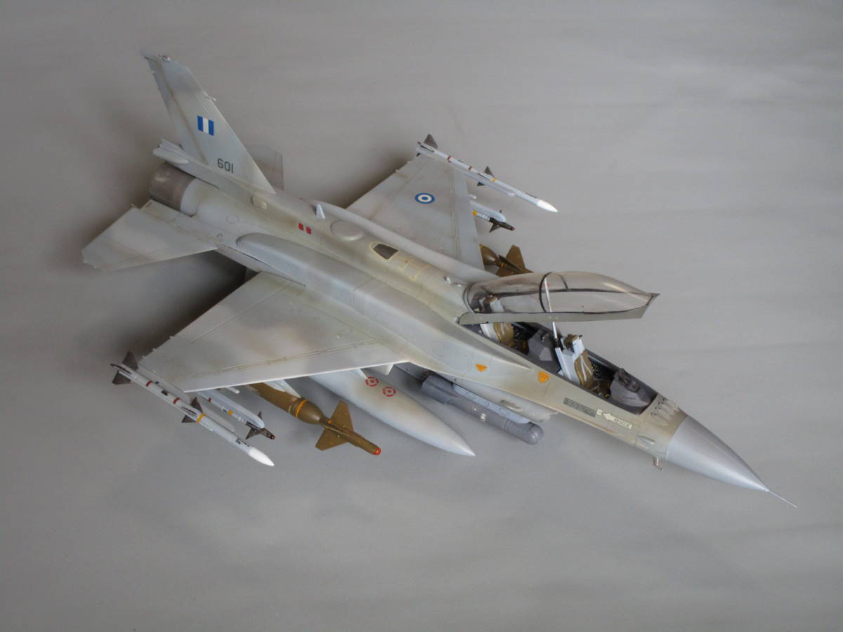 完成品！ 1/48 F-16D ギリシャ空軍_画像2