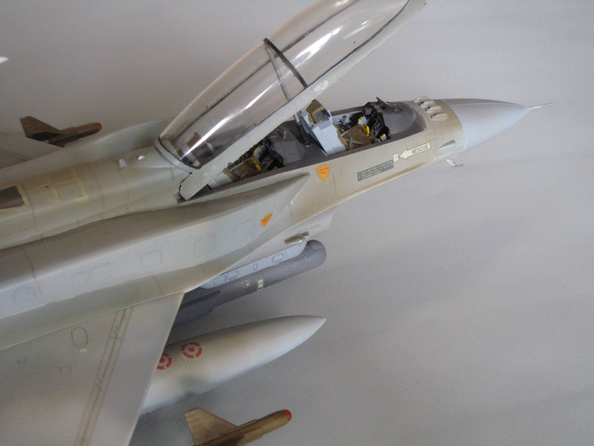 完成品！ 1/48 F-16D ギリシャ空軍_画像4