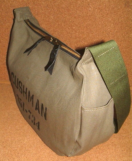 新品 CUSHMAN クッシュマン 肉厚 コットンダック生地 ステンシル 大型 メッセンジャーバッグ ボディーバッグ (緑) 帆布 キャンバス生地 鞄_画像4