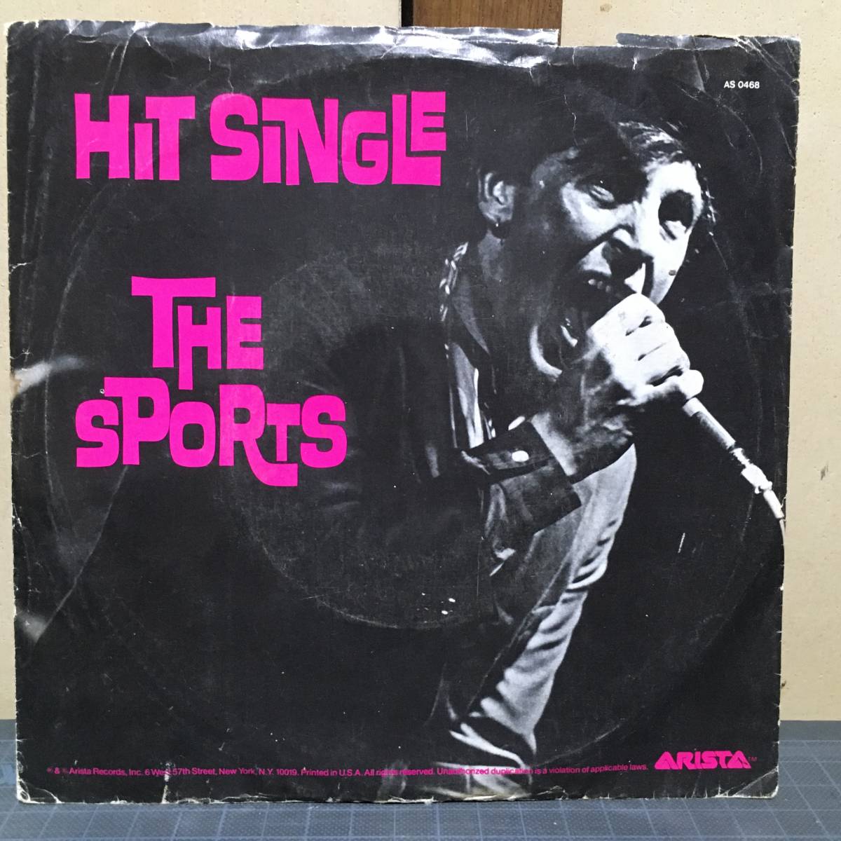 The SPORTS / Who Listens To The Radio US盤 1979 Arista AS 0468 パンク天国 パブロック powerpop ジャケ・盤質ともに難あり_画像1