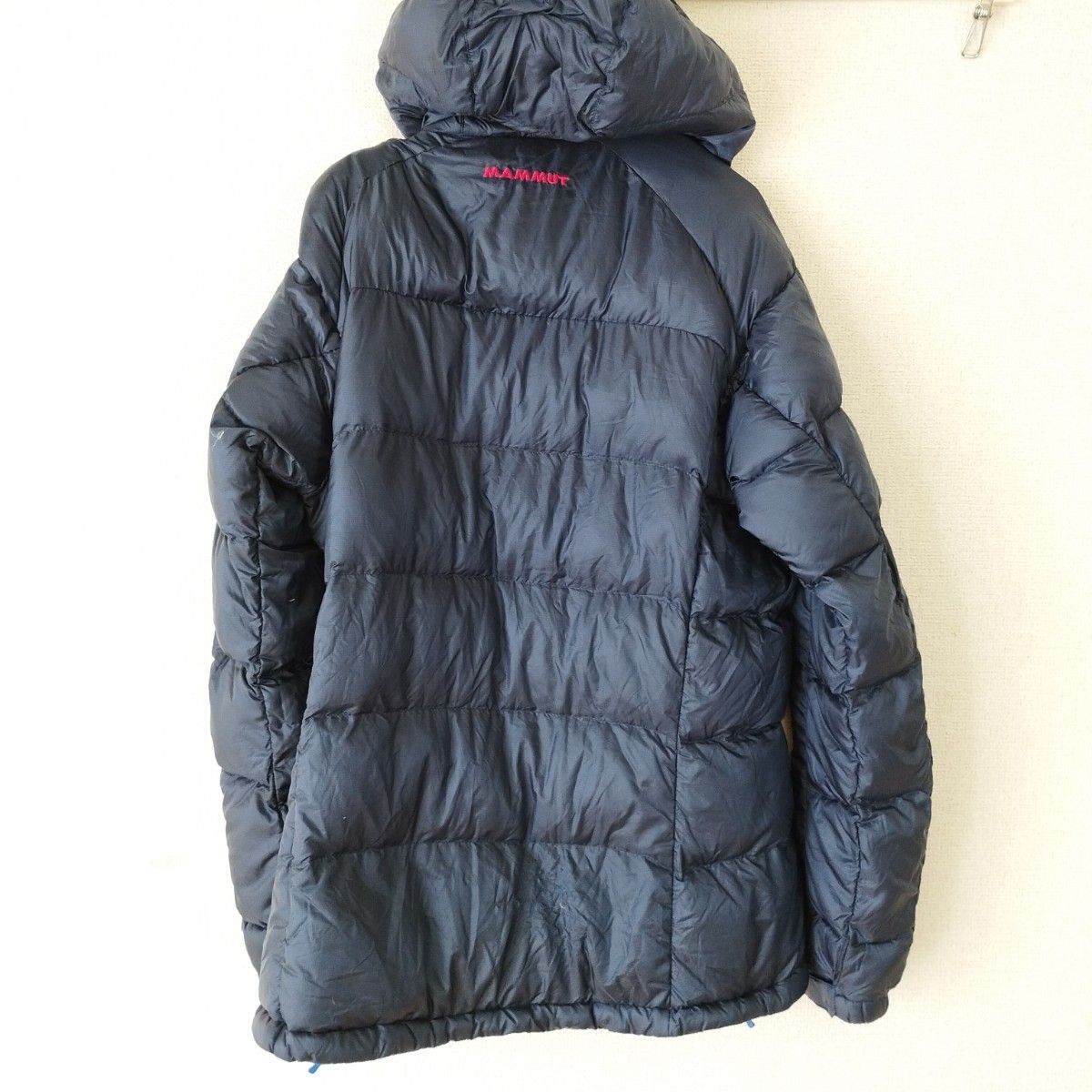 Lサイズ　マムート◆ セラックダウンフーディ　ネイビー　レディース　867 MAMMUT DOWN Hooded ダウンジャケット