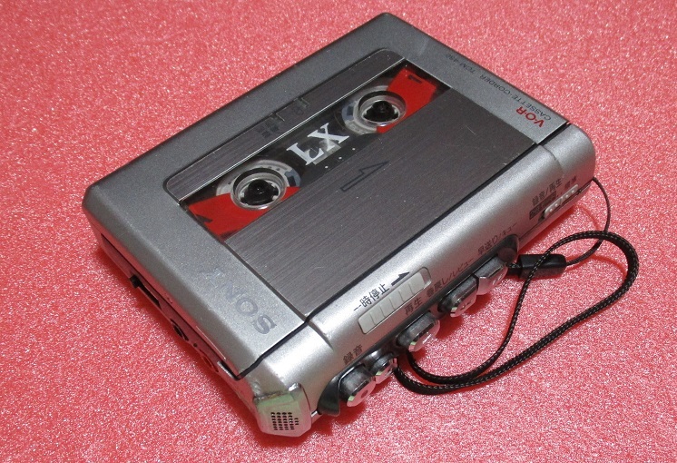 Кассеты сони. Sony TCM 450 DV. TCM-260 Sony Cassette. Sony кассеты 120.