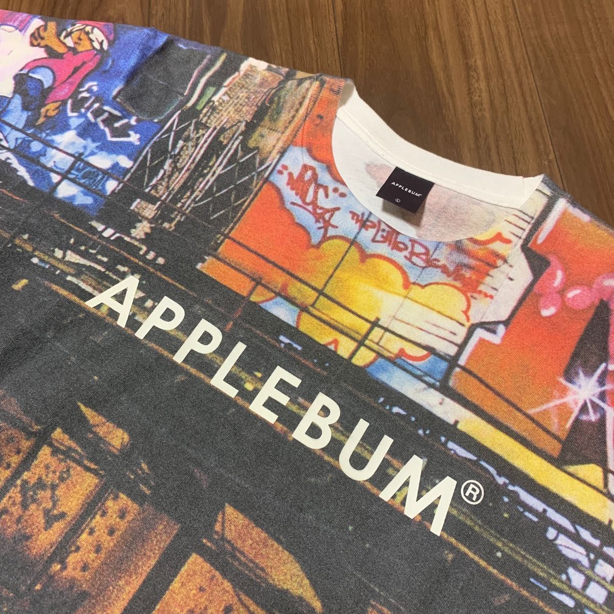 APPLEBUM アップルバム 総柄プリントTシャツ