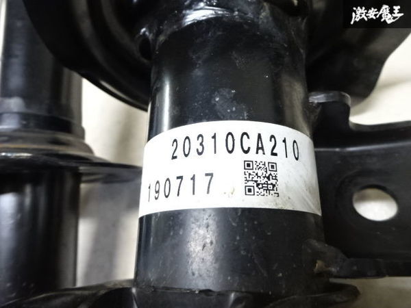 状態良好！ 純正 ZN6 86 後期 サスペンション用 ショック 1台分 ショックのみ ZC6 BRZ 20310CA200 20310CA210 20365CA200 戻る 棚20-5_画像4