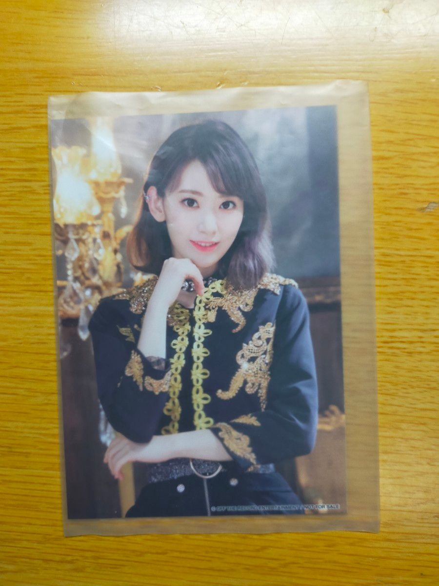 【クーポンで650円】IZ*ONE Vampire 宮脇咲良写真付き