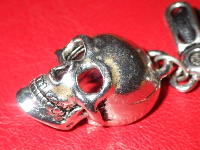 90*S*Sorcery* Skull *pyu-ta-* pendant *2* Vintage * choker * England * skull * skeleton * England * lock * band 