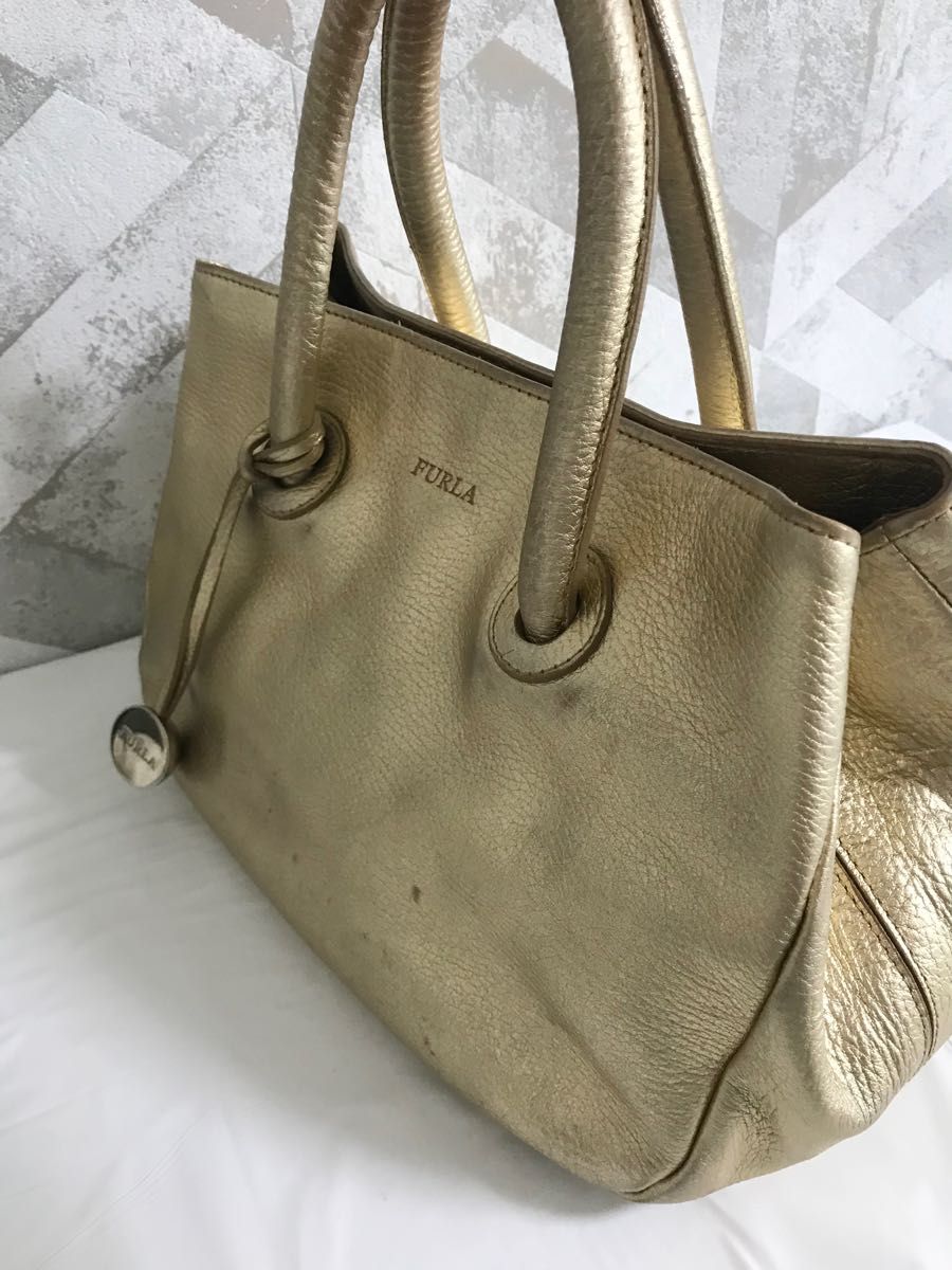 【良品】FURLA フルラ レザー ハンドバッグ トートバッグ ゴールド 手提げ FURLA