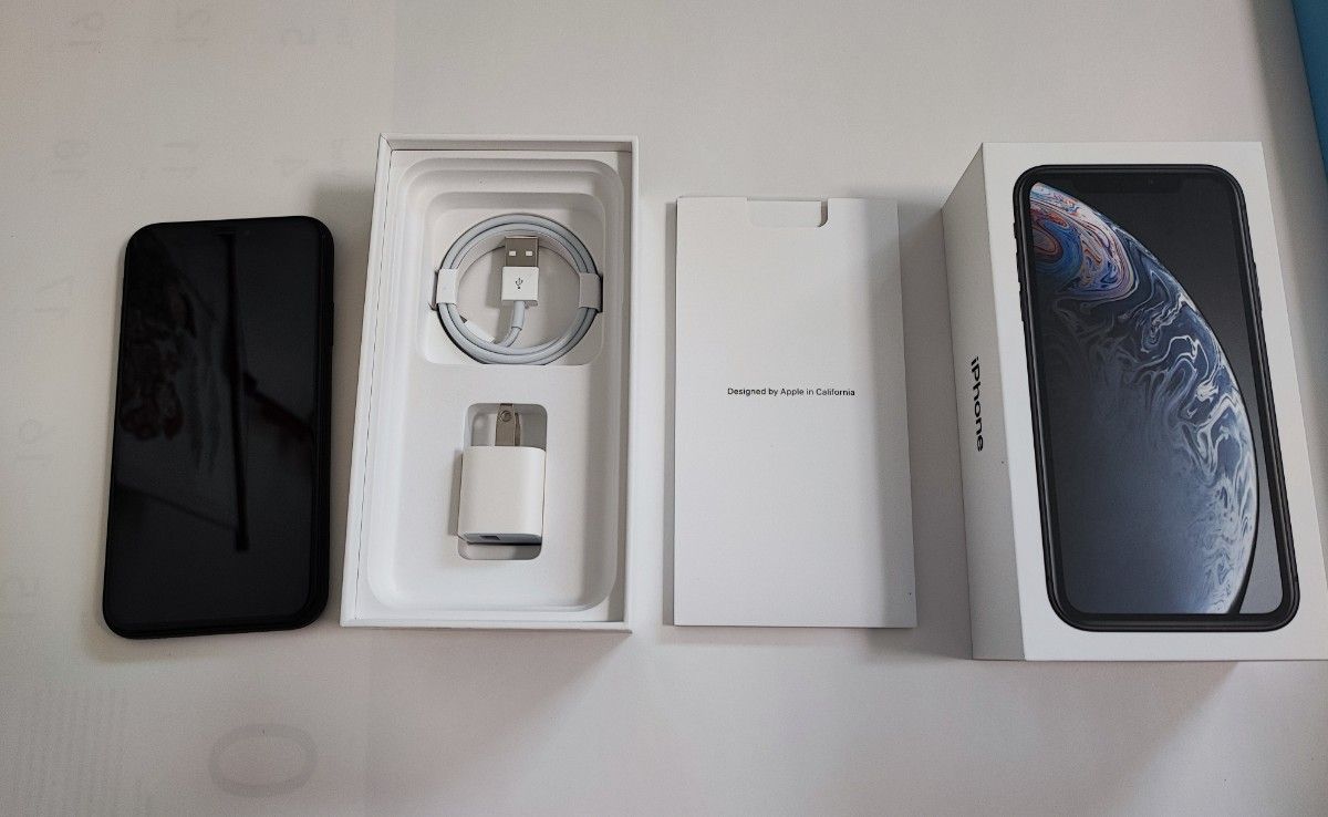 iphone XR 64g black SIMフリー バッテリー100%｜Yahoo!フリマ