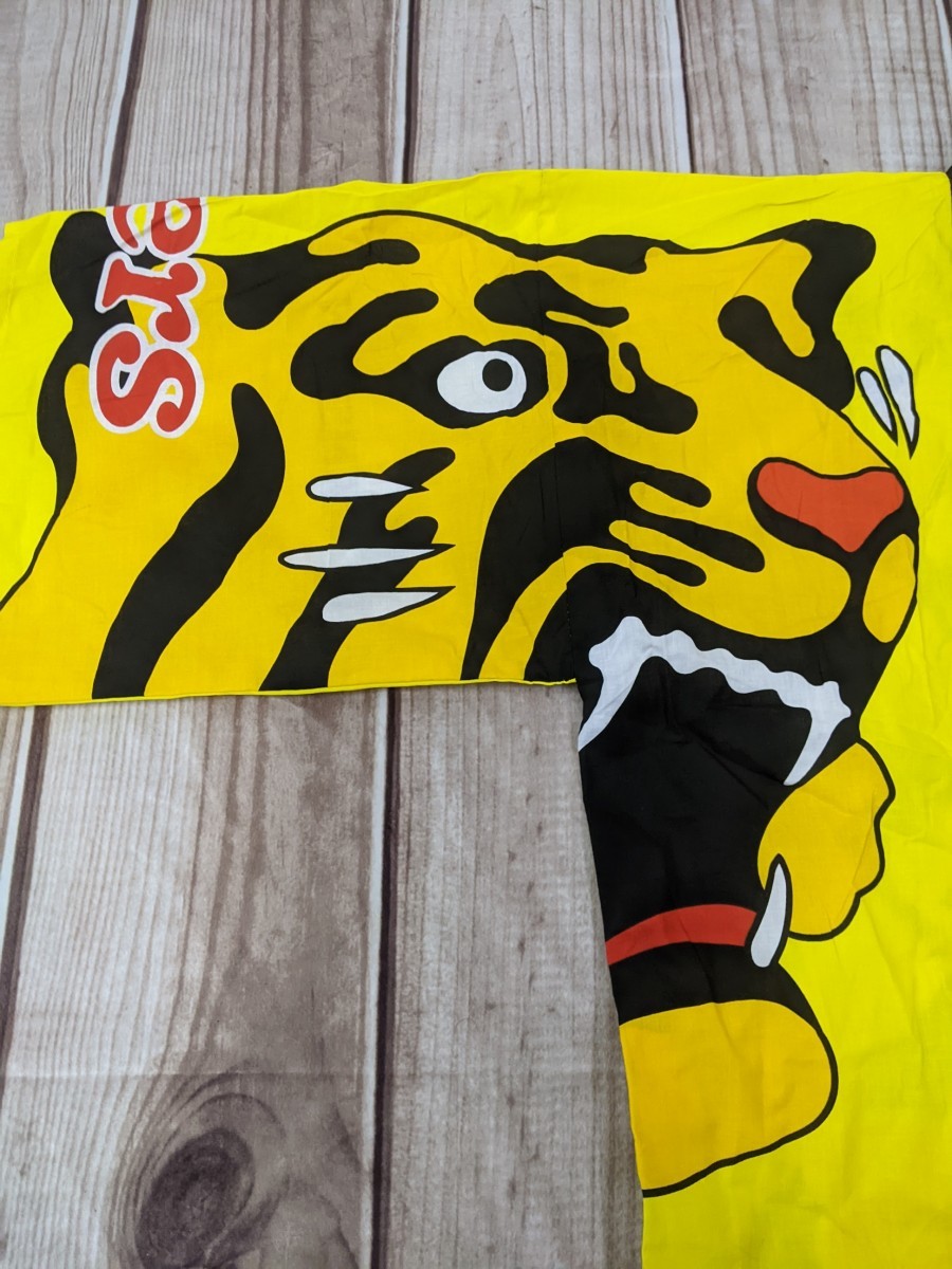 9．阪神タイガース　法被　応援グッズ　サイズF　黄色黒白赤x607_画像4