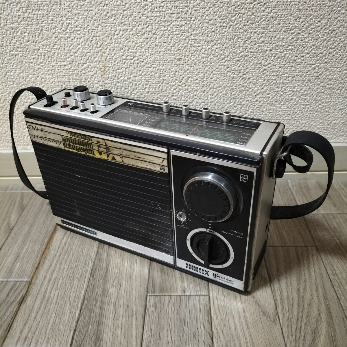 ナショナルパナソニック FM-AM 2バンドラジオ RE-710 - ラジオ