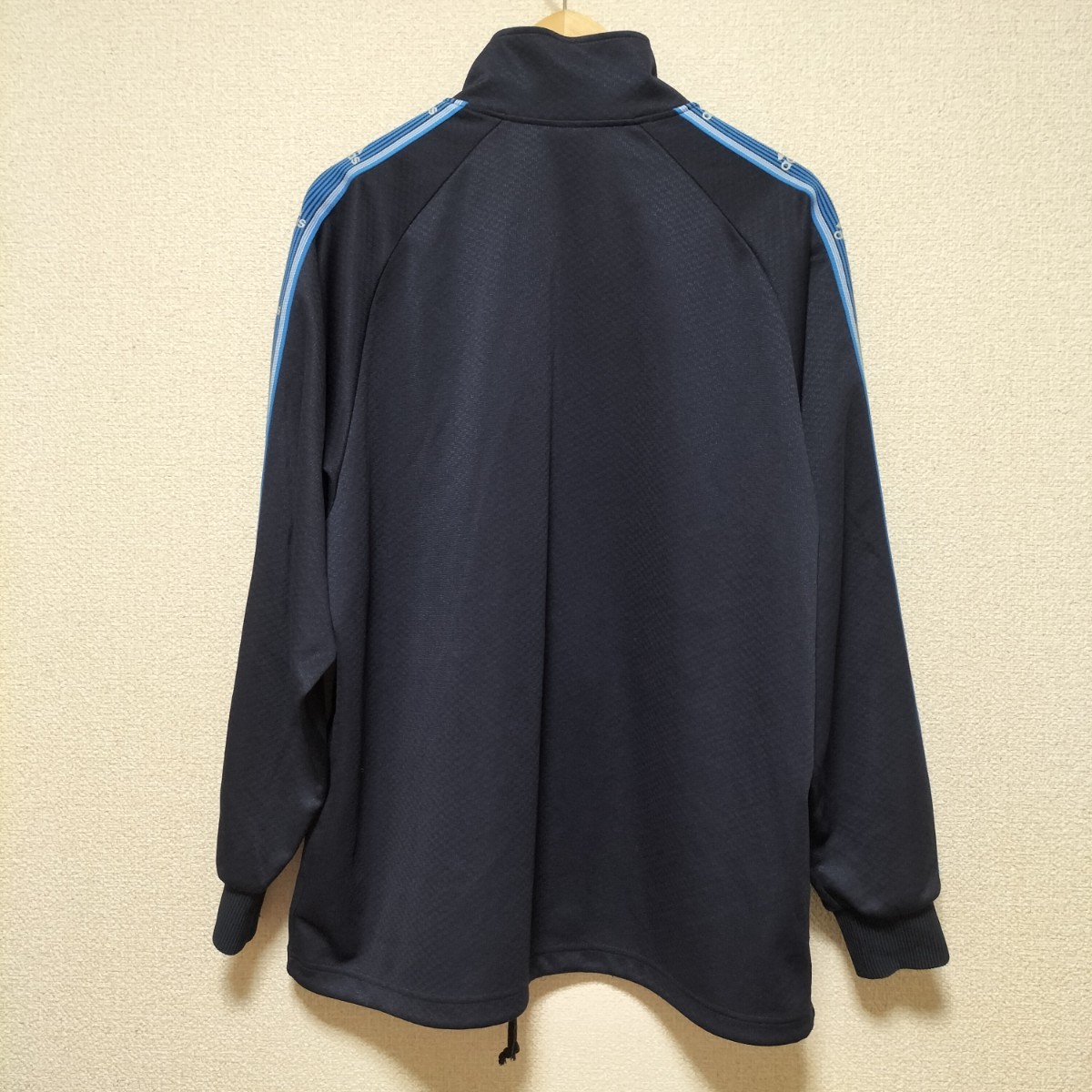 90s adidas vtg ジャージ サイドテープ 万国旗 アディダス ATP-