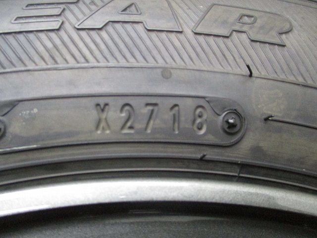 13インチ アイスナビ6 バリ溝 145/80R13 4J+43 100 軽自動車 中古スタッドレスタイヤホイール4本セット 送料無料(SA13-3651）_画像9