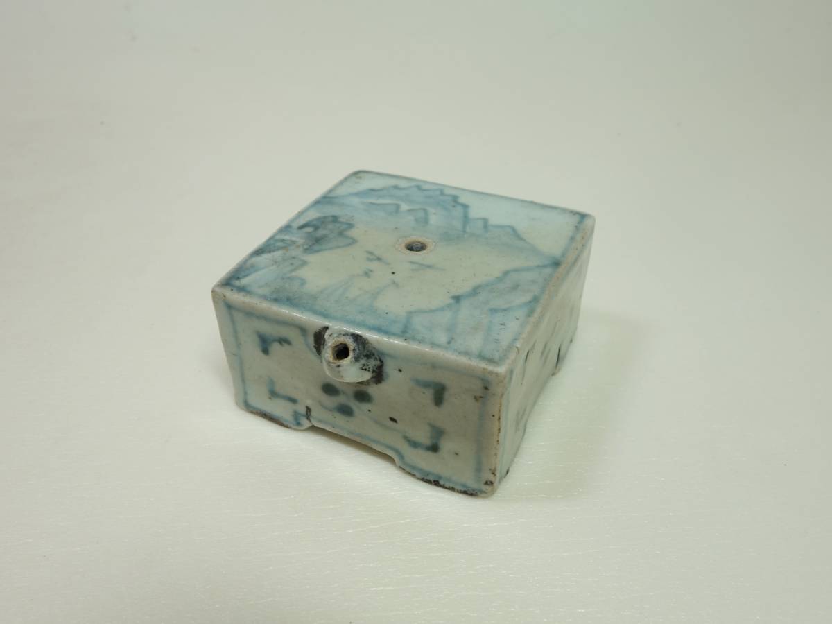 代購代標第一品牌-樂淘letao-【貝】李朝染付遠山山水文角水滴(後期)