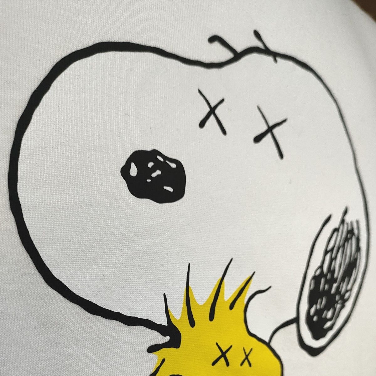 KAWSスヌーピー半袖ＴシャツS　ウッドストック　KAWS×PEANUTS UTユニクロ限定コラボ品　ピーナッツカウズ