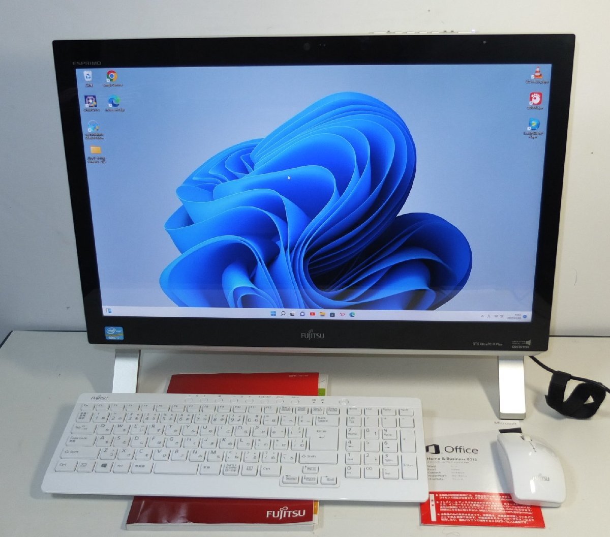 送料込】 FMVWKF1B WF1/K 21.5インチモニター一体型PC 富士通 i7