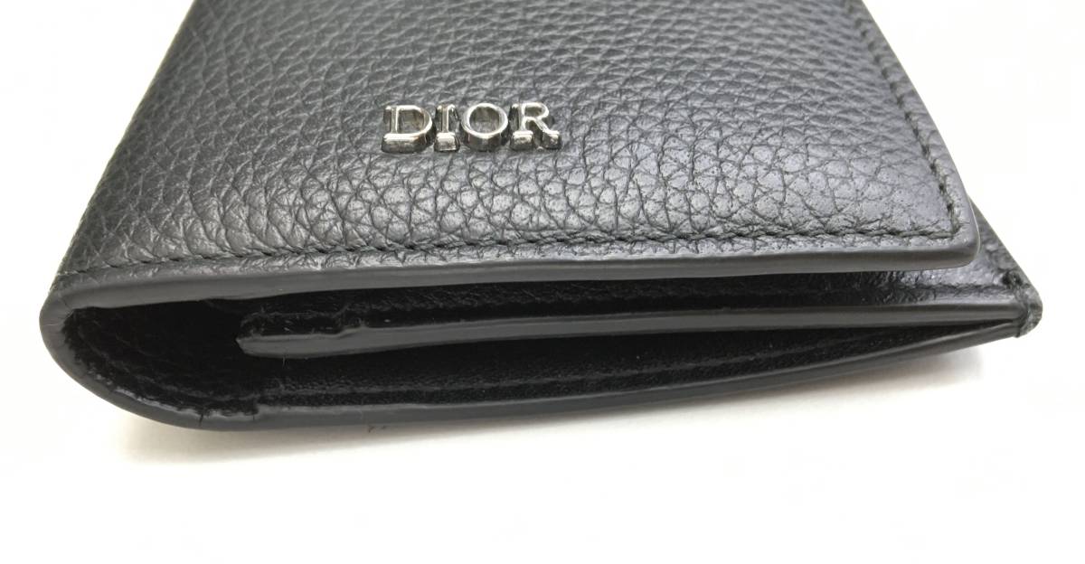 雑誌で紹介された 42070 Dior ディオール オム バーティカル ロング