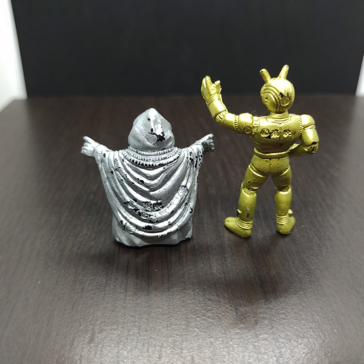  Kamen Rider BLACK large god .bishum eraser figure 2 body set gold silver * painting. peel off equipped 