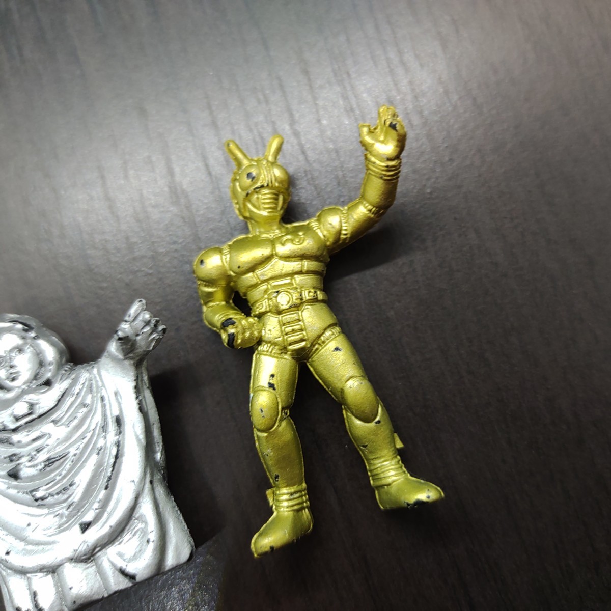  Kamen Rider BLACK large god .bishum eraser figure 2 body set gold silver * painting. peel off equipped 