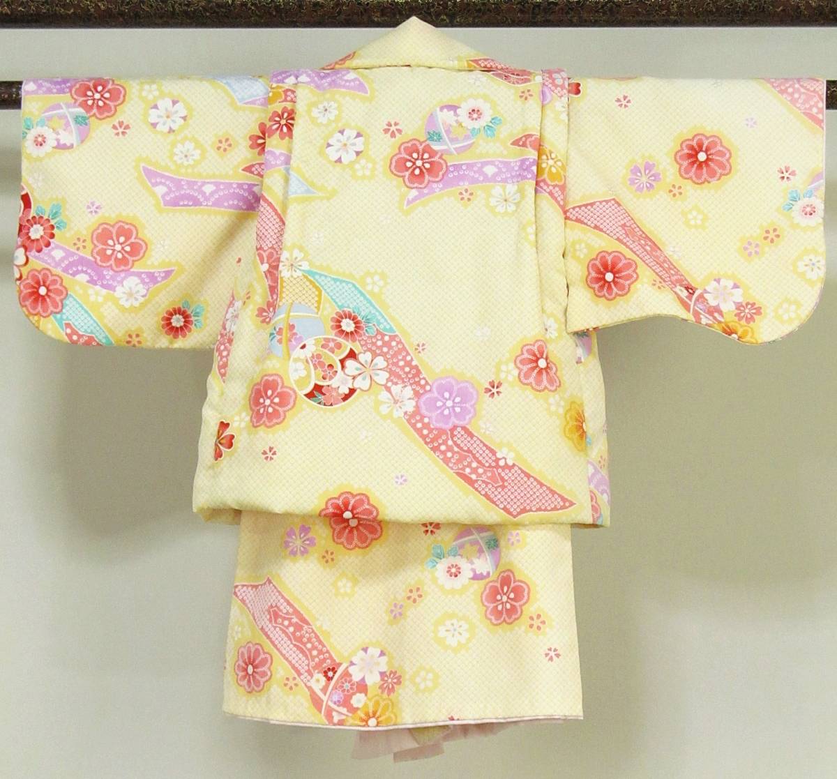 shi92.. женщина . кимоно . ткань комплект заяц . цветок прекрасный товар длина 57.5cm "Семь, пять, три" цветок ...