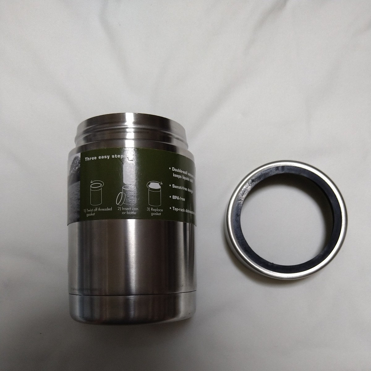 ステンレススチール 缶クーラー 12-oz. VACUUM-INSULATED STAINLESS STEEL CAN COOLER ②　北米直輸入_画像3