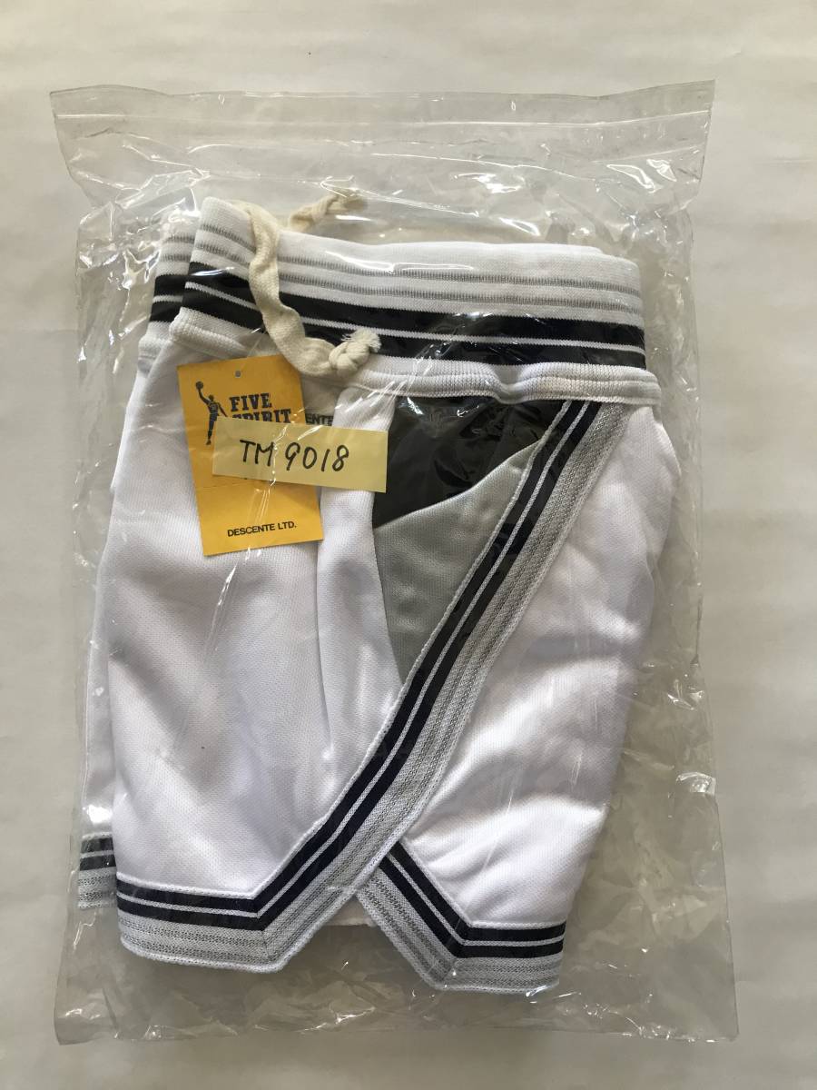  that time thing unused dead stock DESCENTE Descente basketball pants FIVE SPIRIT product number :CFV-7608 size :M TM9018