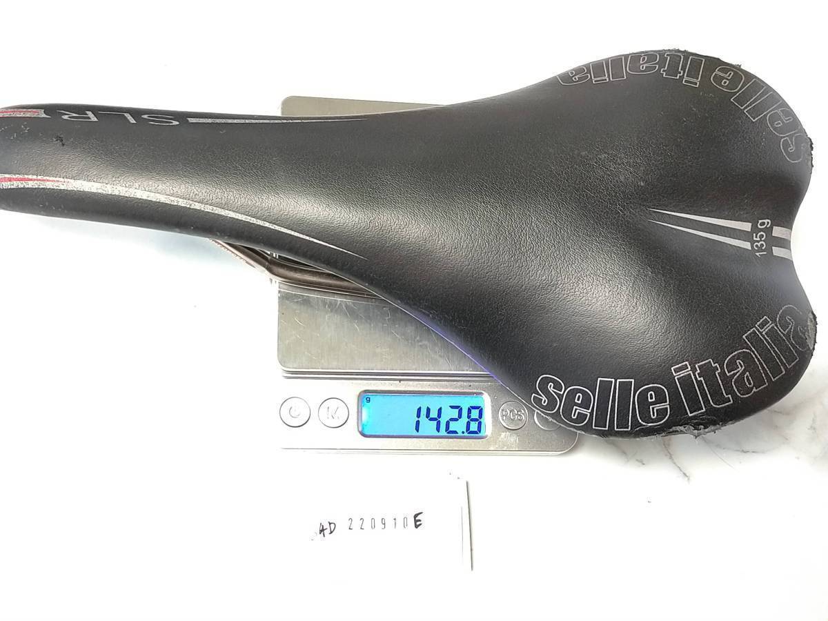 高速配送 142g Selle Italia セライタリア SLR サドル SAD220910E セラ