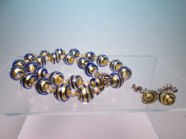 * blow . glass Gold & blue. . volume sphere. necklace & earrings in set 72g