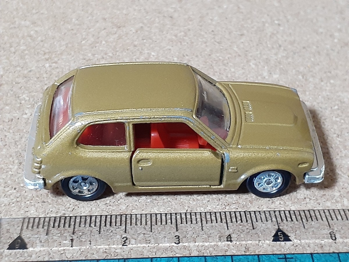 ◇日本製トミカ(旧ホイール)(1/57)◇ホンダ・シビック・GL(SB(初代)/茶