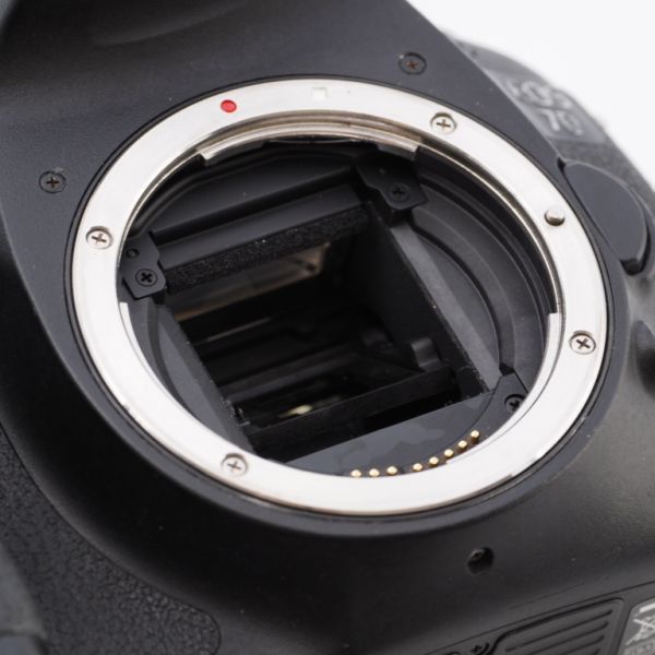 お試し価格！】 EOS デジタル一眼レフカメラ キヤノン Canon 7D #7598