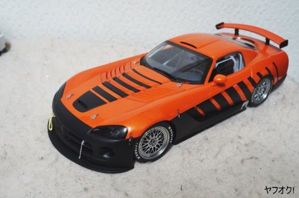 オートアート Dodge Viper Competition Coupe 1/18 ミニカー ダッジ バイパー_画像2