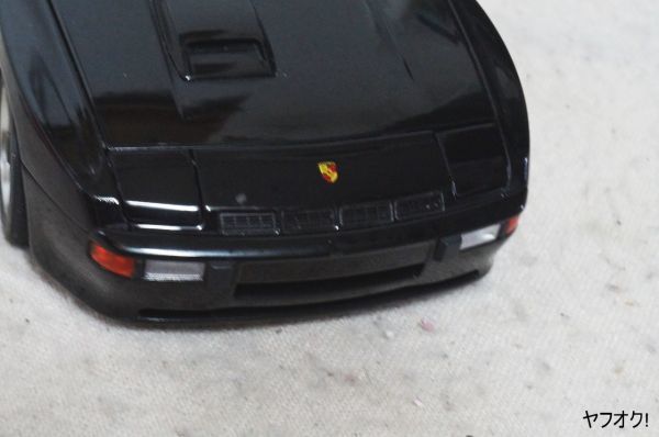 Yahoo!オークション - オートアート ポルシェ 924 1/18 ミニカー 黒 Yahoo!オークション - オートアート ポルシェ 924 1/18 ミニカー 黒