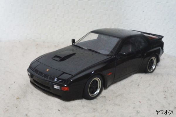 Yahoo!オークション - オートアート ポルシェ 924 1/18 ミニカー 黒 Yahoo!オークション - オートアート ポルシェ 924 1/18 ミニカー 黒