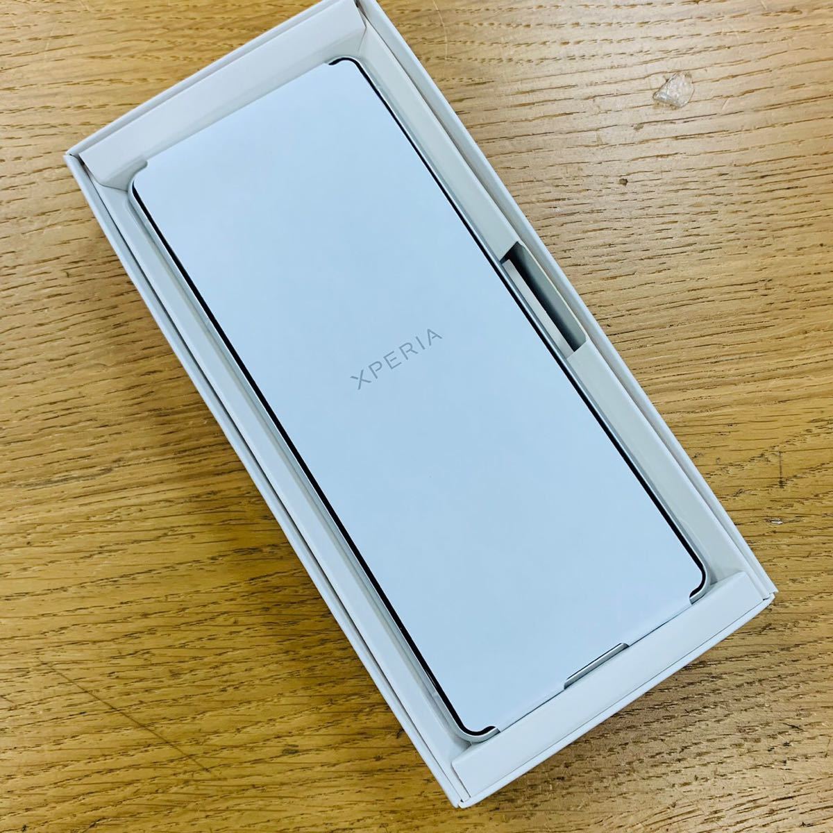 【日本未発売】 Xperia5 【新品級】SONY IV NN4704 判定○ SB SO-54C Android 【日本未発売】 Xperia5 【新品級】SONY IV NN4704 判定○ SB SO-54C Android
